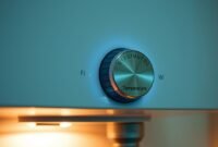 what temperature should a hot water heater be set at